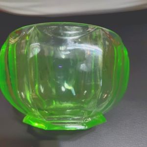 Uranium dish